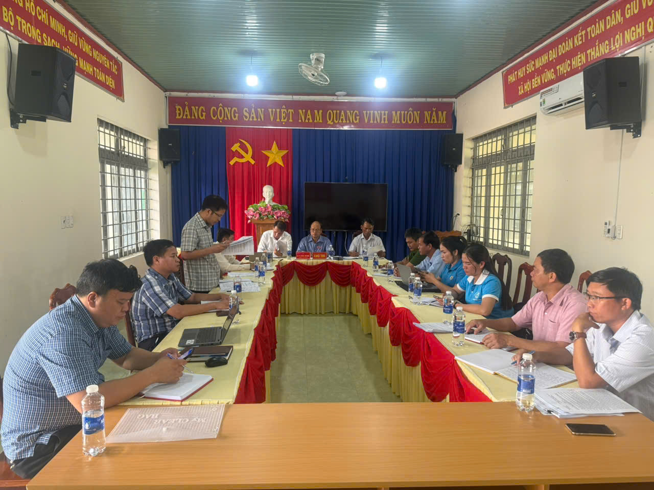 Hội nghị Ban Chấp hành Đảng bộ xã Nam Ka: lấy ý kiến về đề án sáp nhập các cơ sở giáo dục và phương án nhân sự sau sáp nhập